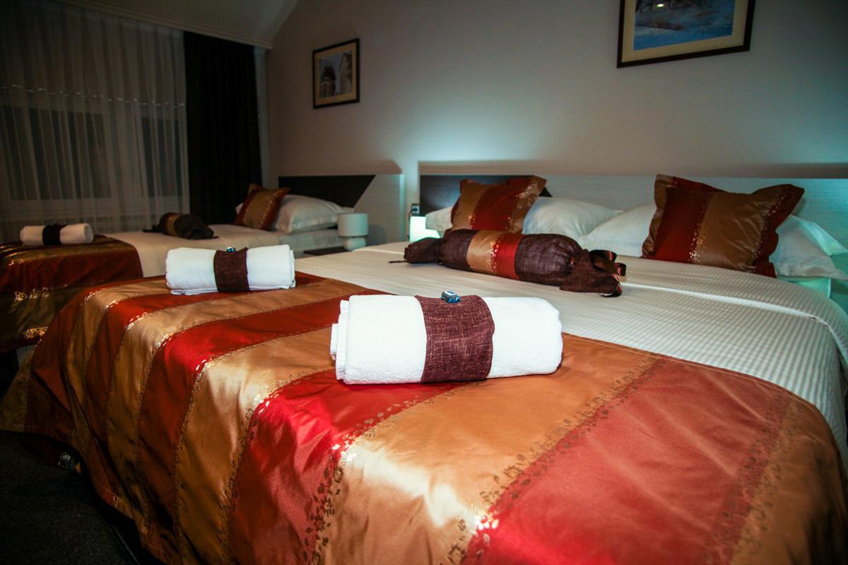 Motel Korzo Bihac Bagian luar foto
