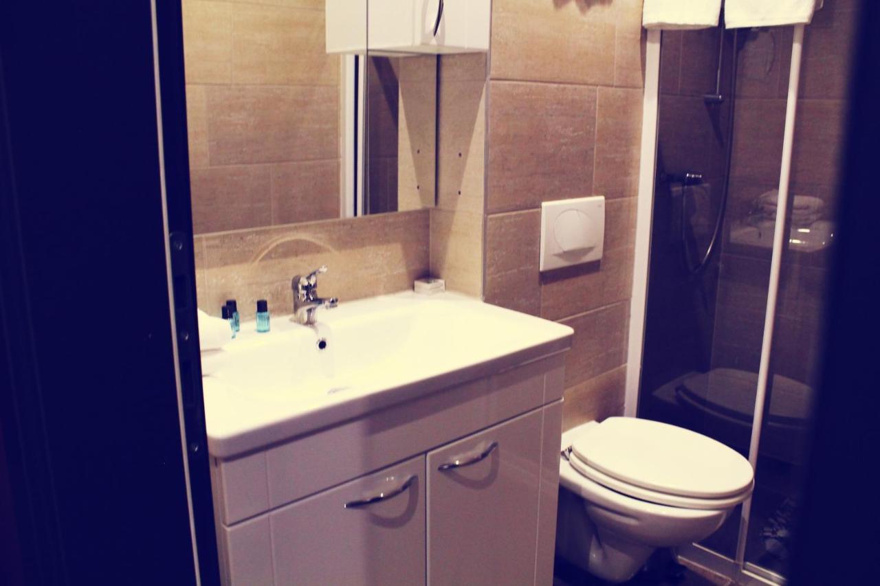 Motel Korzo Bihac Bagian luar foto
